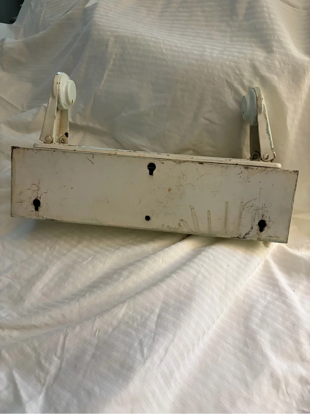 Vintage. Metal Paper Towel Holder Box - White